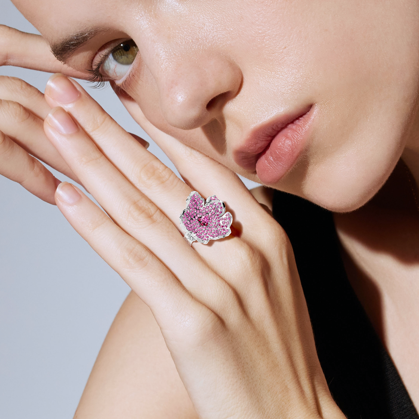 Ring collection Almond Blossom, Sapphire, Ruby, 18K White Gold | Photo 2
