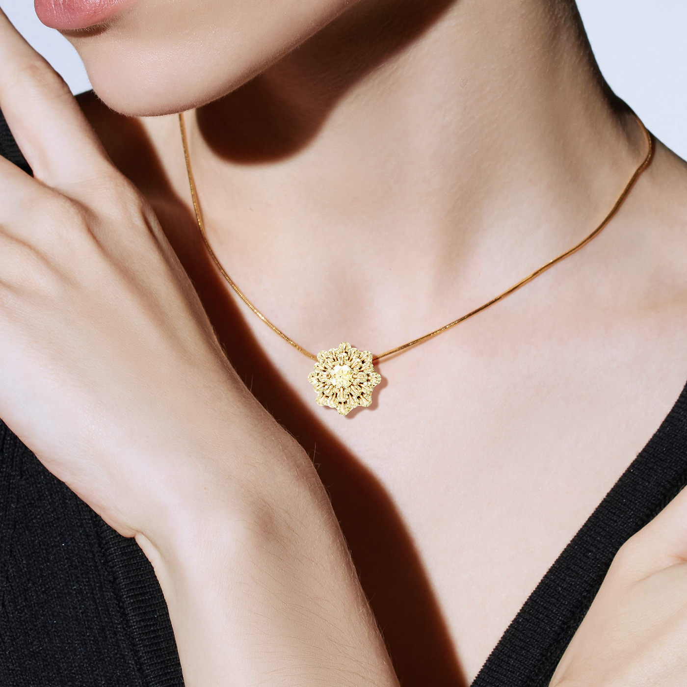 Necklace  Waltz of Snowflakes | Photo 3